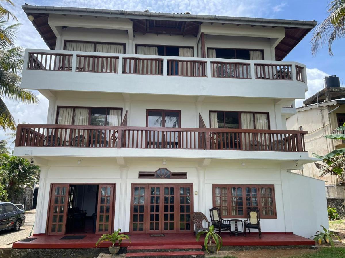 Unawatuna Beach House Exterior photo