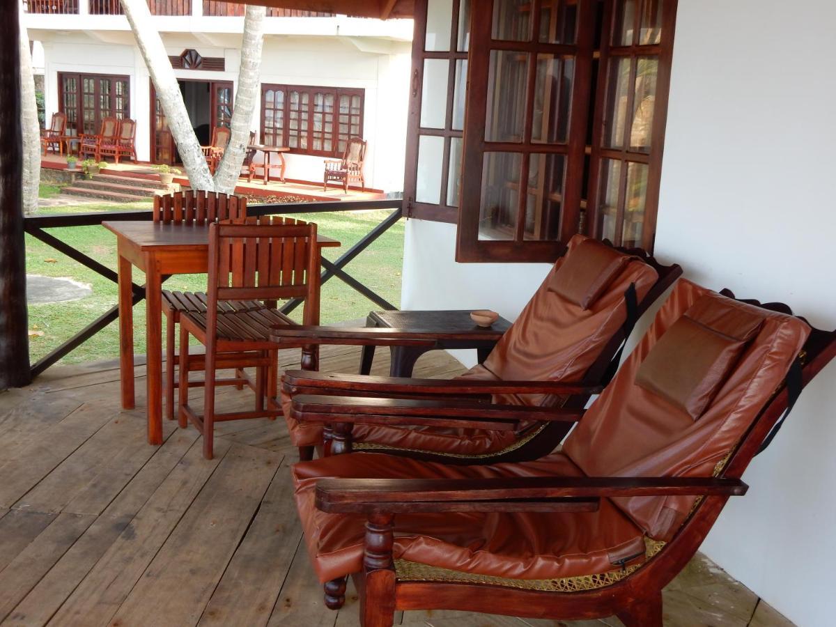Unawatuna Beach House Exterior photo